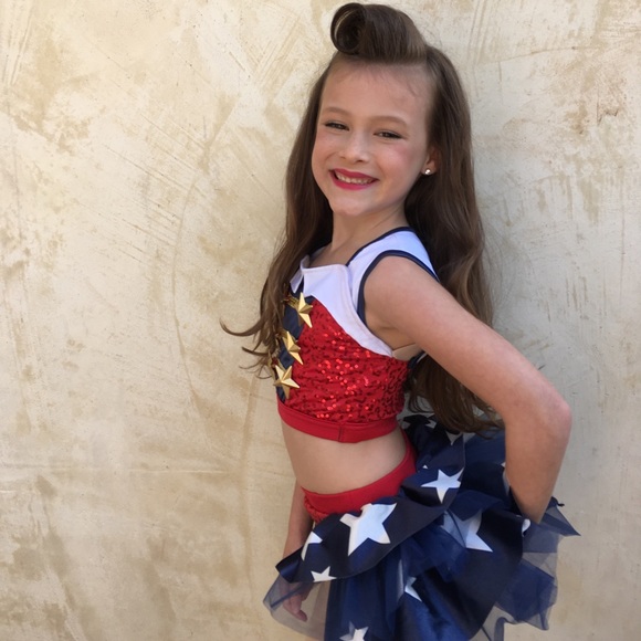 Meet Your Posher, Kasie - Picture 15 of 16